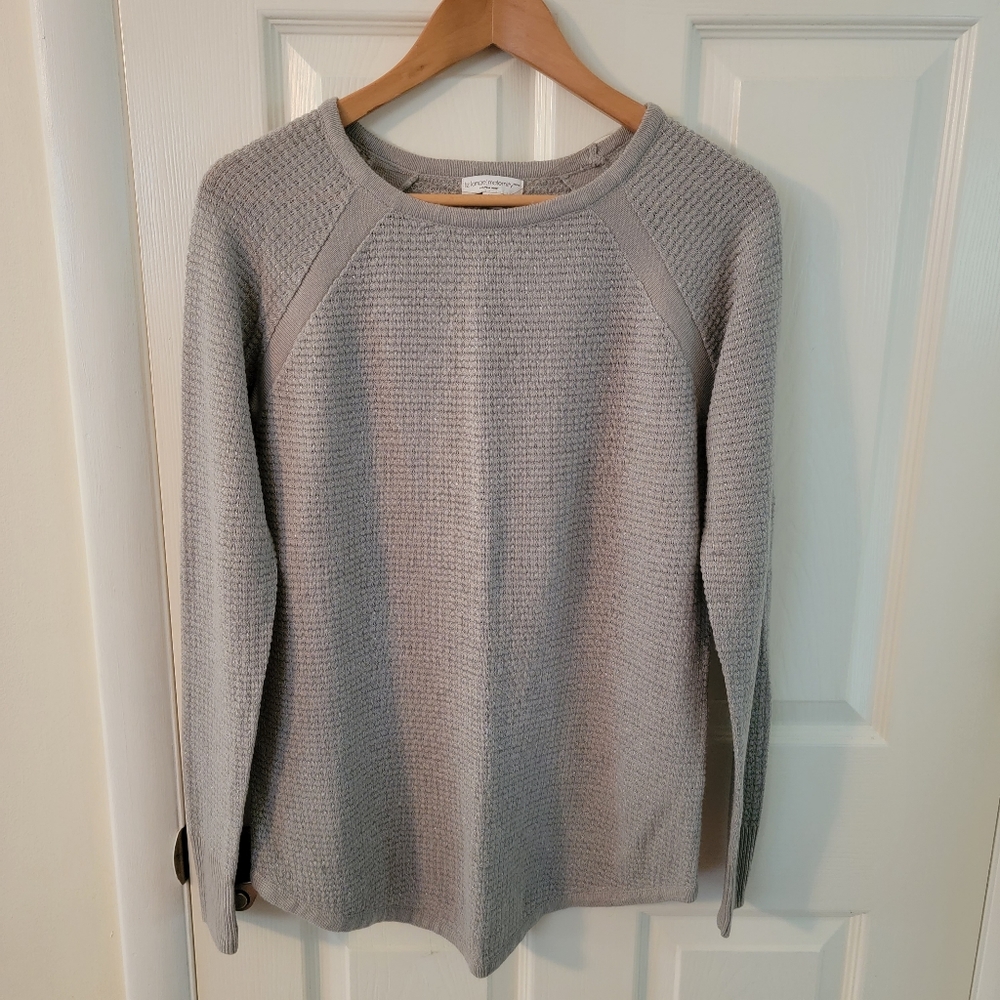 Liz lange Maternity Sweater